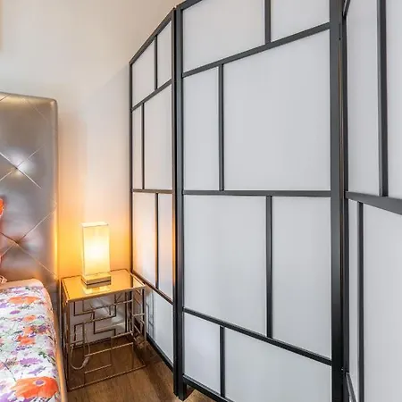 Апартаменты Cozy Star 1 Balcony Ac Near Merto *