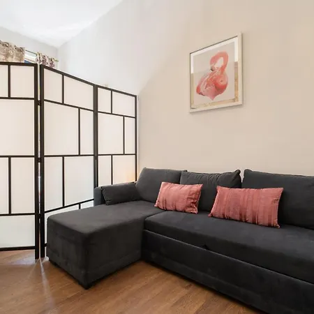 Cozy Star 1 Balcony Ac Near Merto Апартаменты Порту